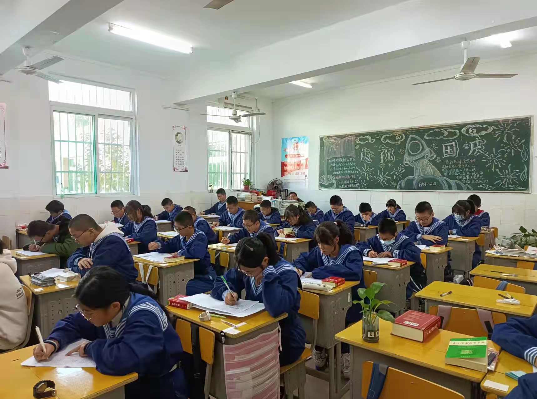 1636512706884f00 1636512706884f00