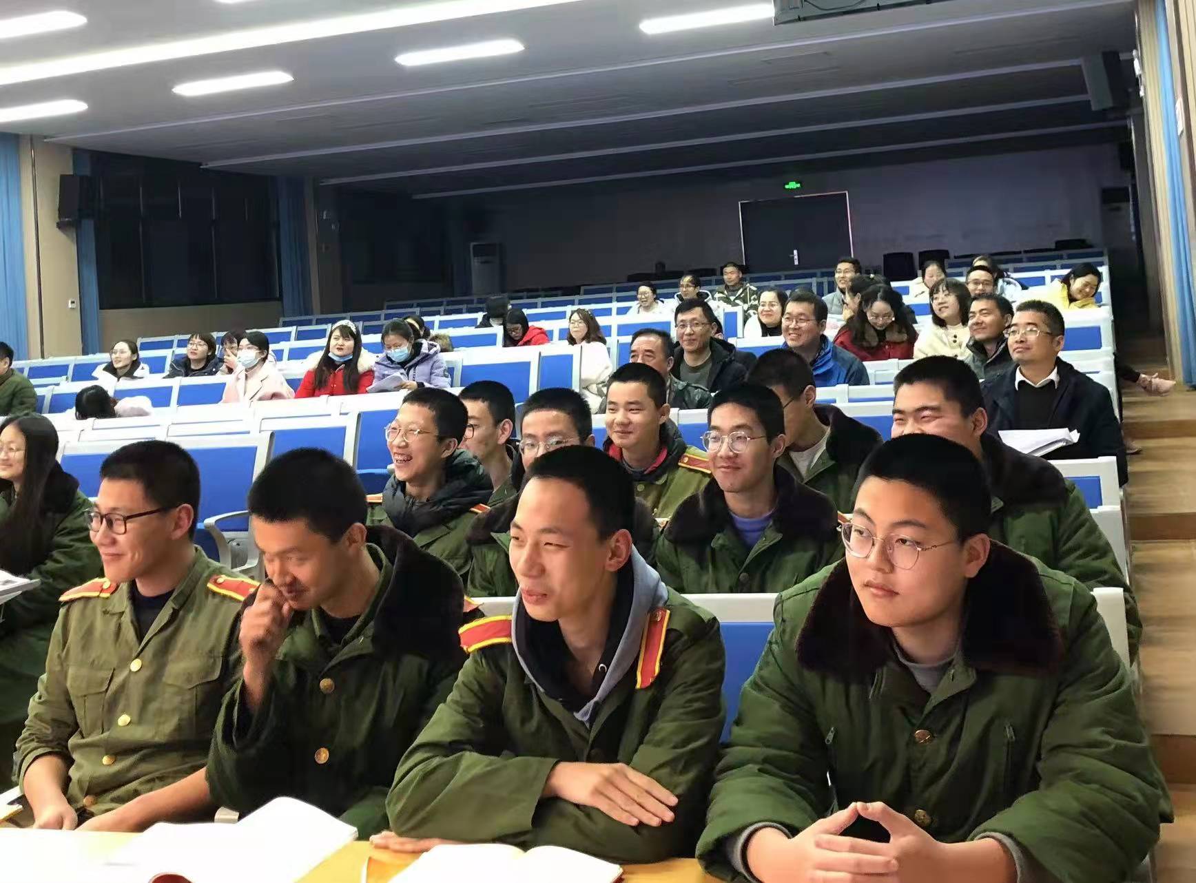 ff212e5aa93f54c1859725915ca352a