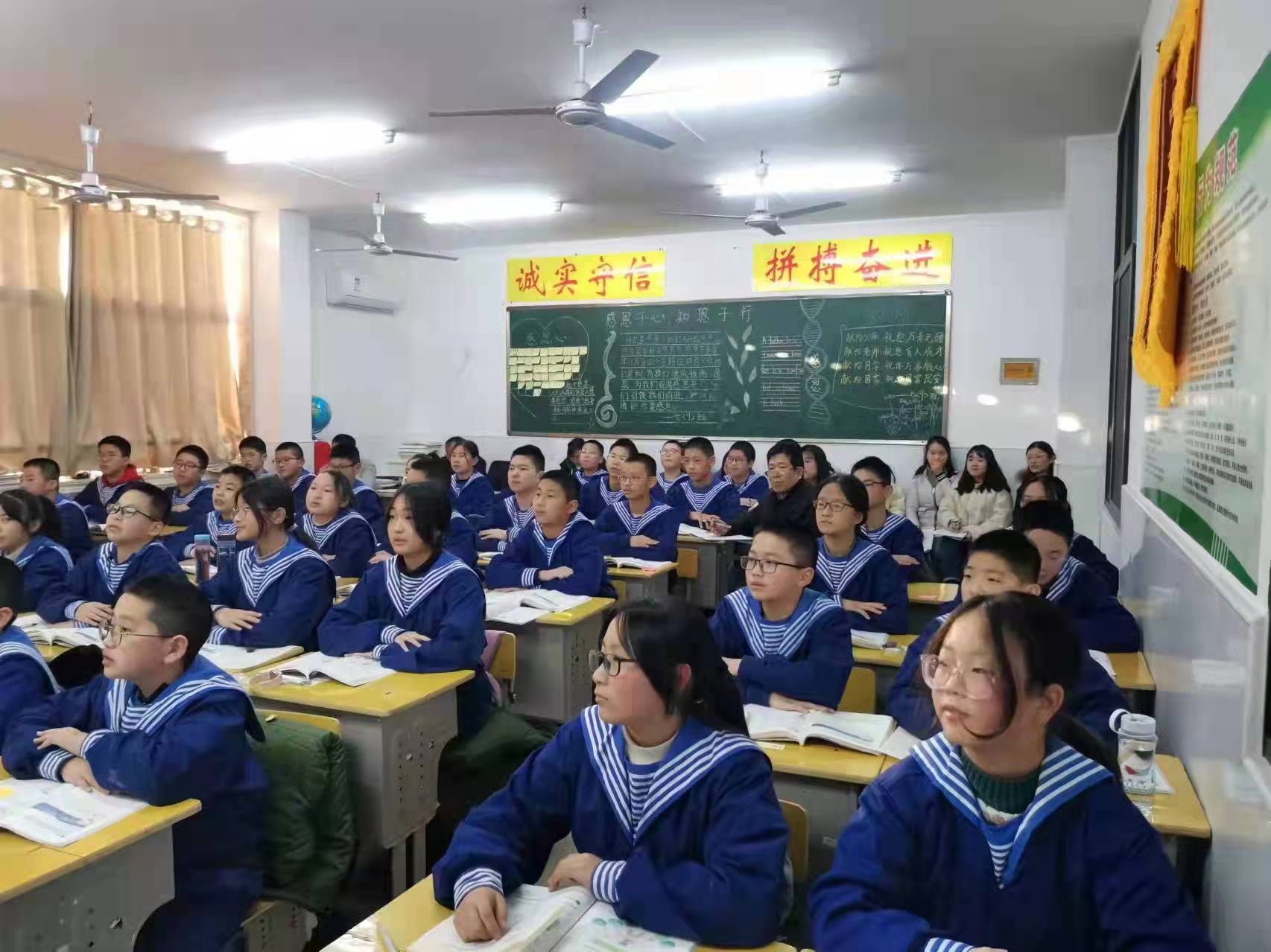 8c823e314243eaa433eee68b18878d7 8c823e314243eaa433eee68b18878d7