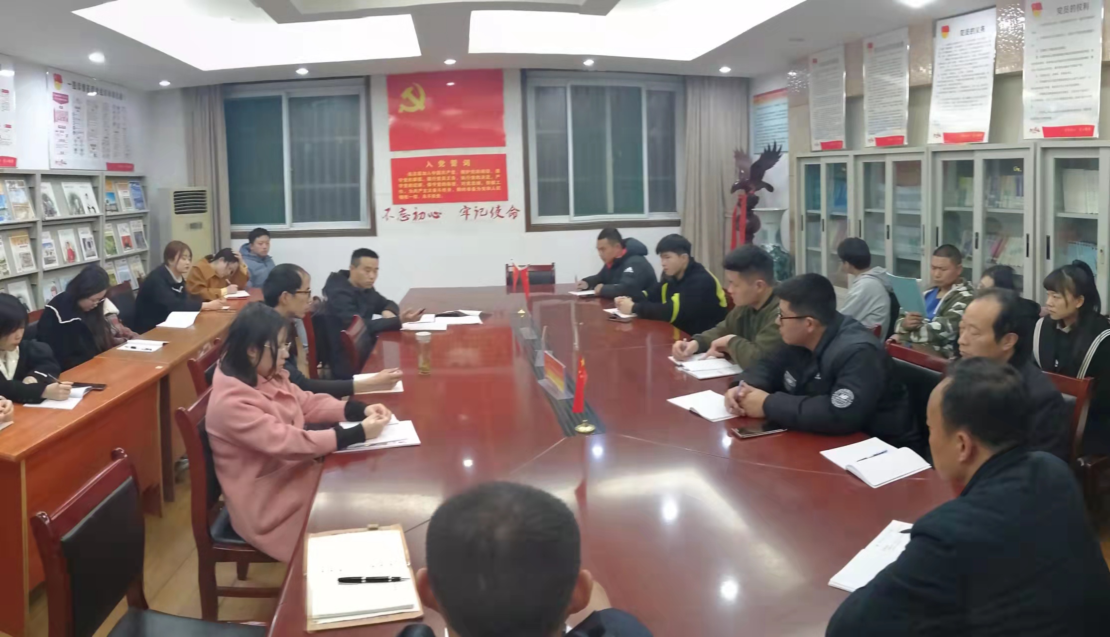 0b1152c14995773408d8ec0af425dfc 0b1152c14995773408d8ec0af425dfc