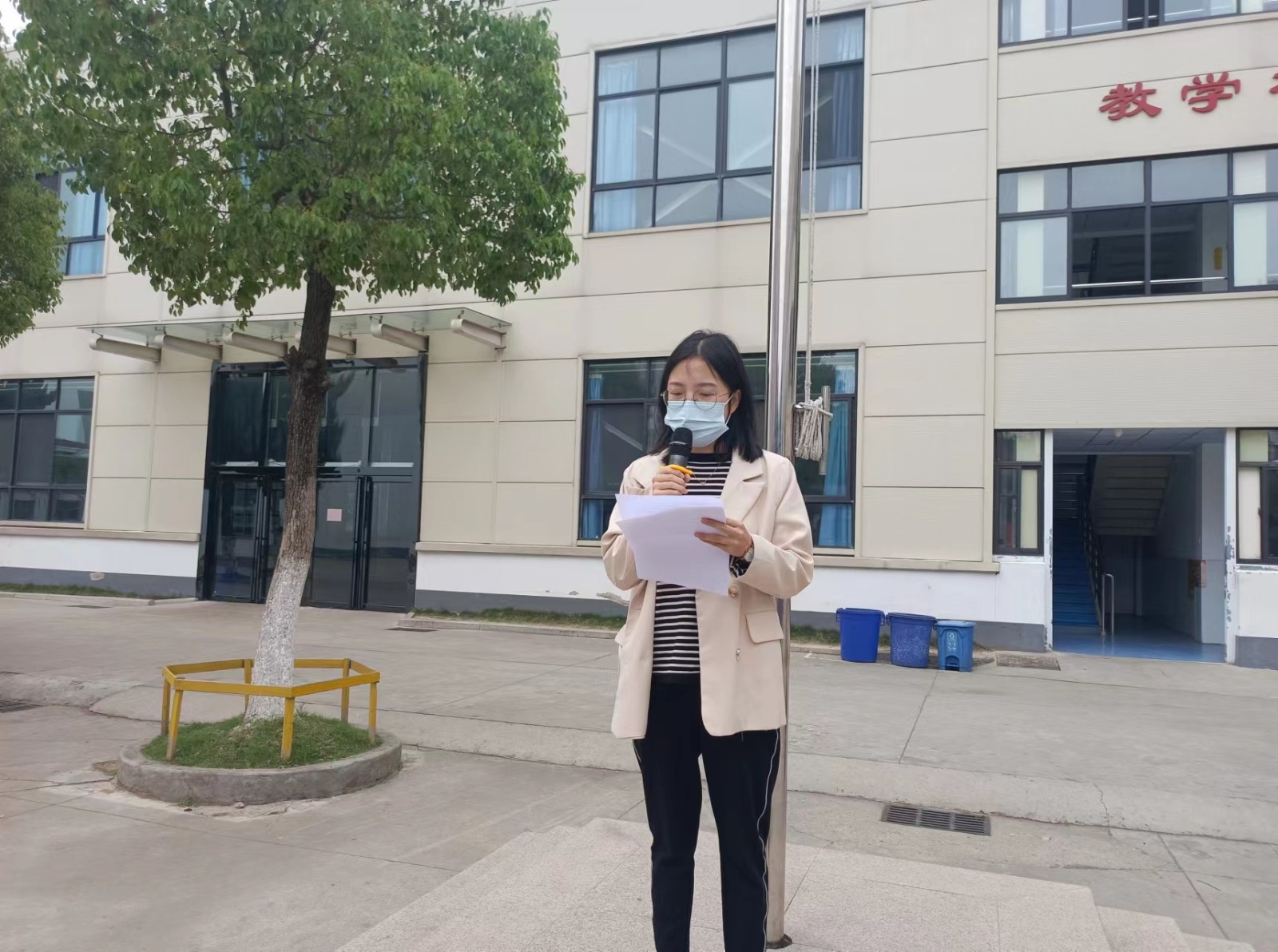 7e005daac20625d4e3859b8b653f683 7e005daac20625d4e3859b8b653f683