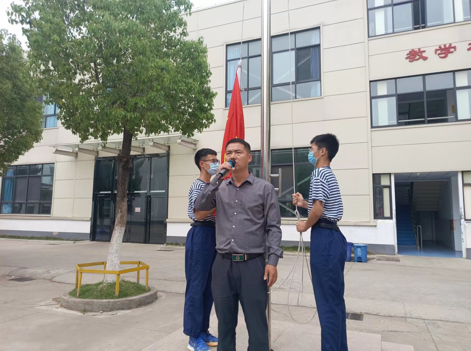 12aa9717fad0fa3e3217441f040b29c 12aa9717fad0fa3e3217441f040b29c