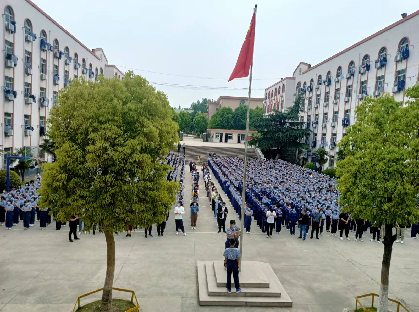 0b5d3d4760fbe549c32802d3ca869ff 0b5d3d4760fbe549c32802d3ca869ff