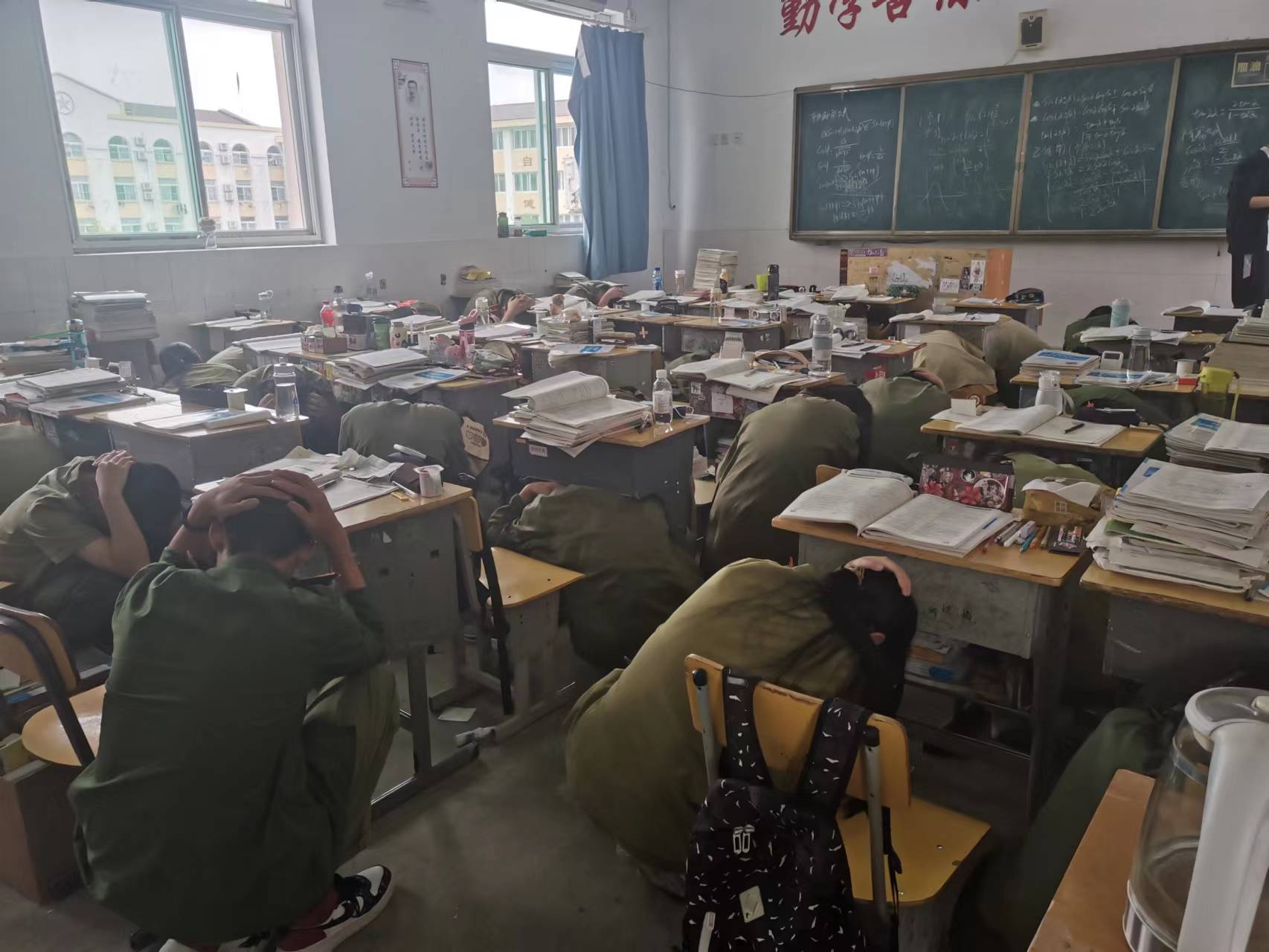 微信图片_20220512161402 微信图片_20220512161402