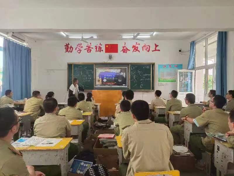 69080fb3ff0d19eb7200f7ad94aa975 69080fb3ff0d19eb7200f7ad94aa975