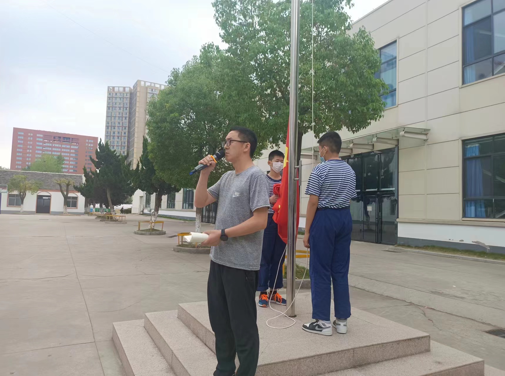 5ce78eea2ee37d805465829fe1ee45a 5ce78eea2ee37d805465829fe1ee45a