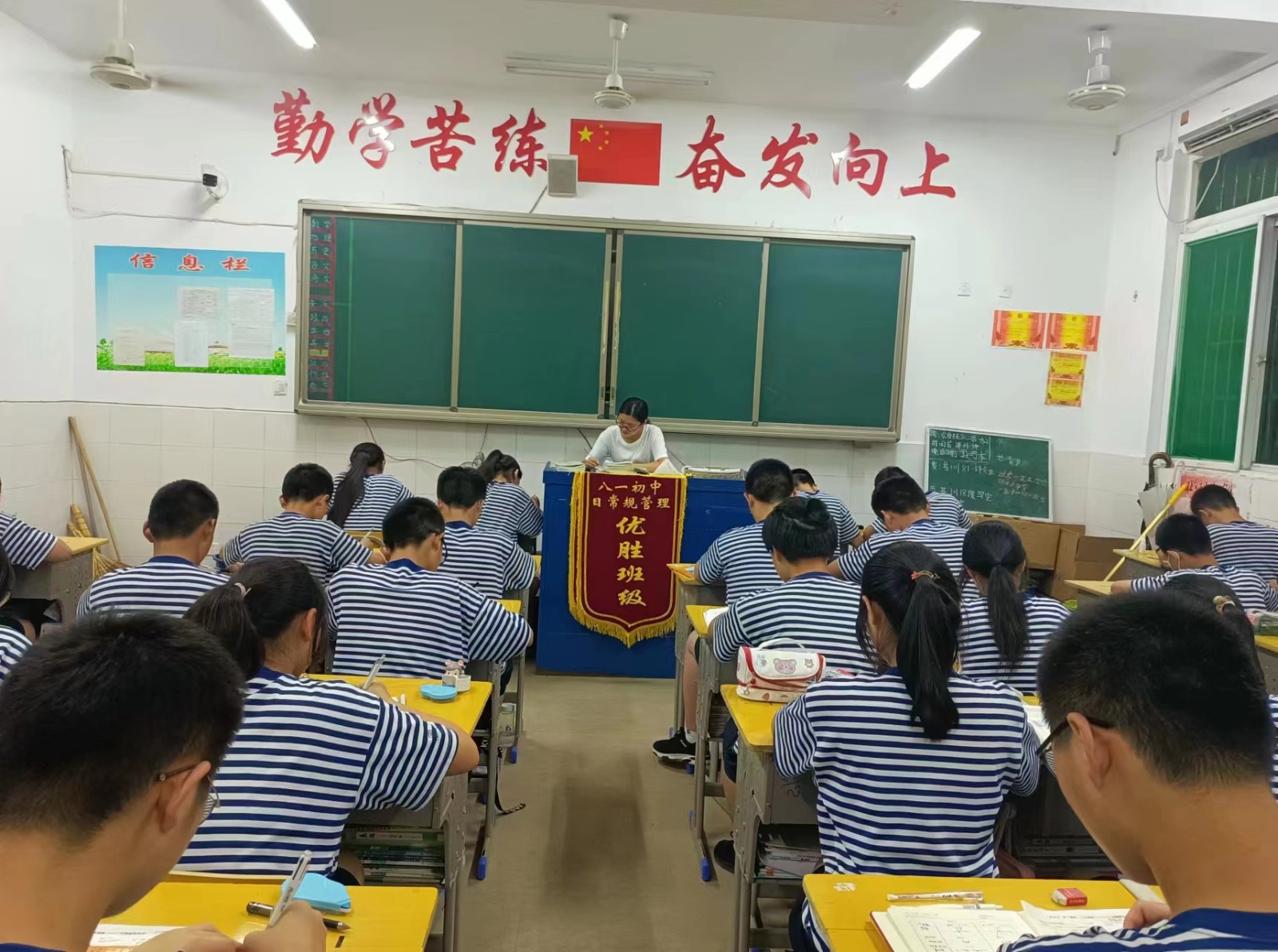 e07ef5d77311a05b1b14f3996ee0485 e07ef5d77311a05b1b14f3996ee0485