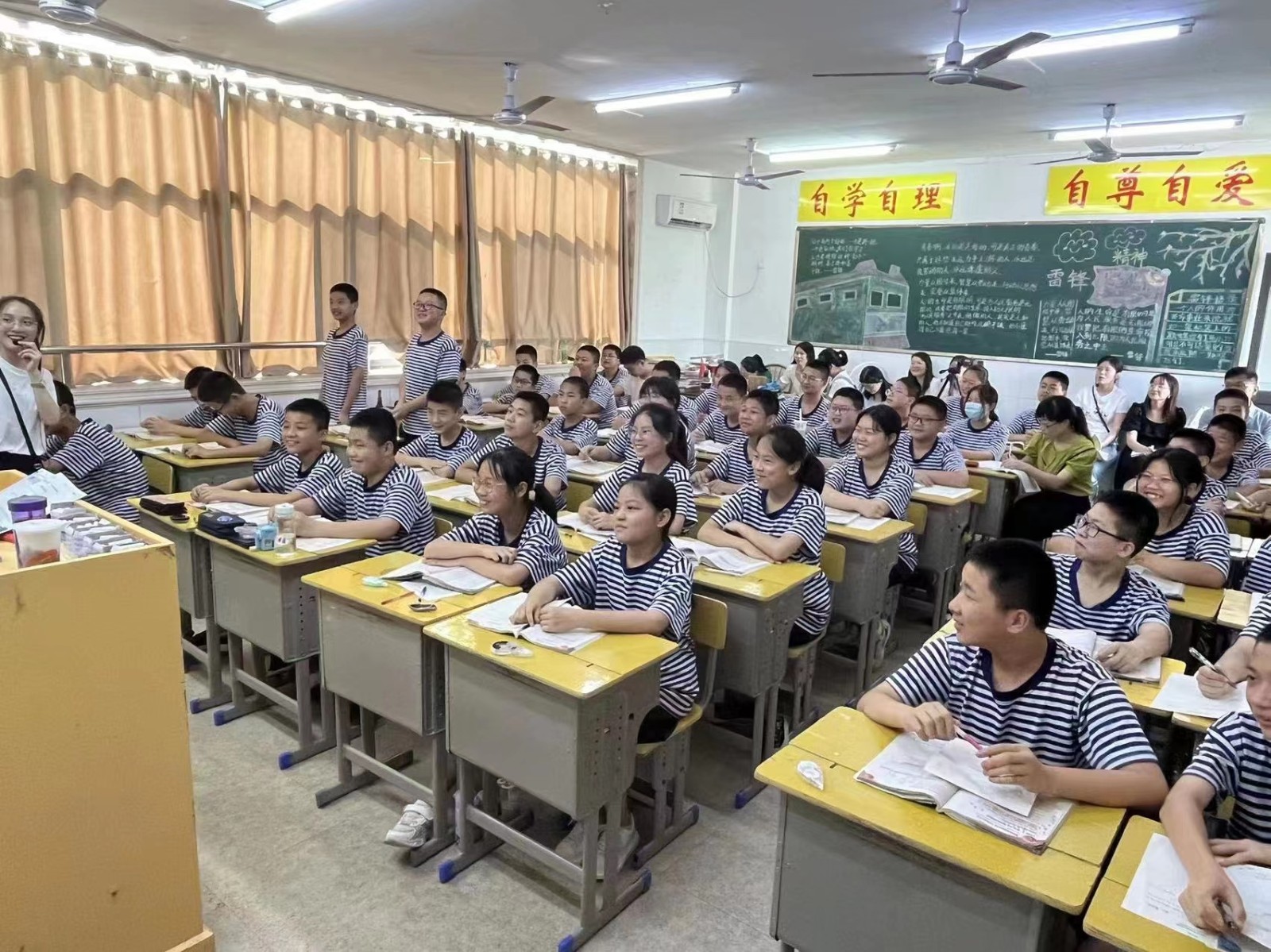 926c6657ba647cebdfeff351bcd7700 926c6657ba647cebdfeff351bcd7700