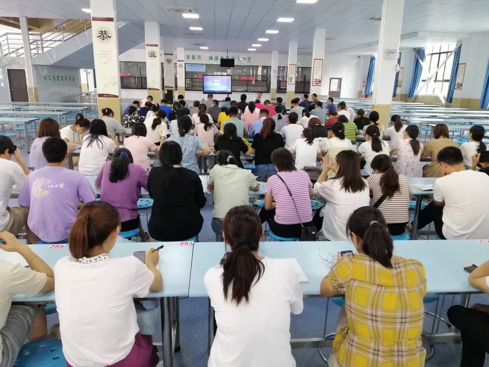 09ce84d362c608d8aeaadf639dba16a 09ce84d362c608d8aeaadf639dba16a