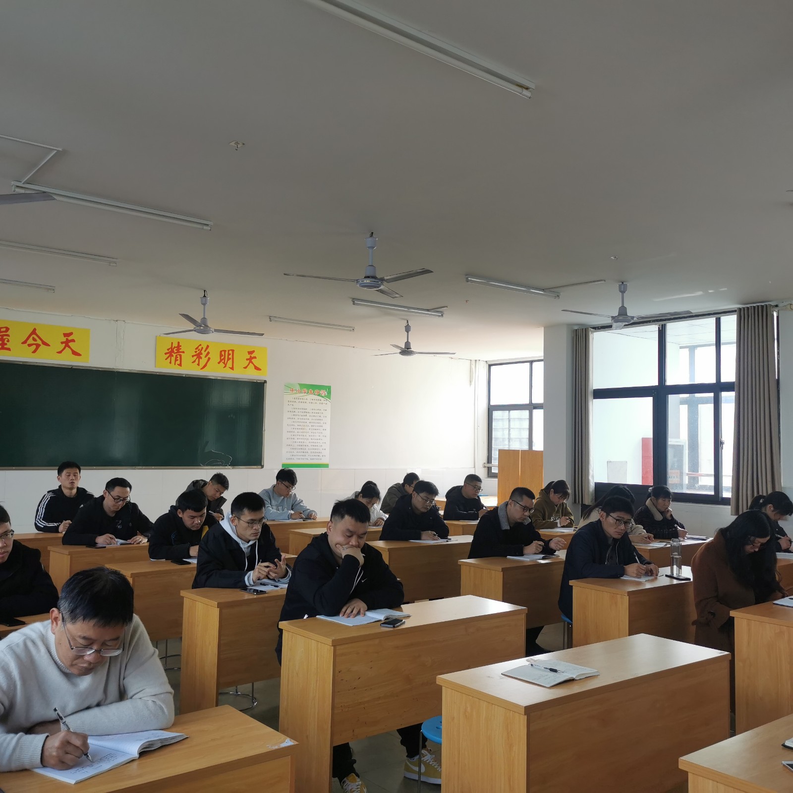 微信图片_202211211117012 微信图片_202211211117012