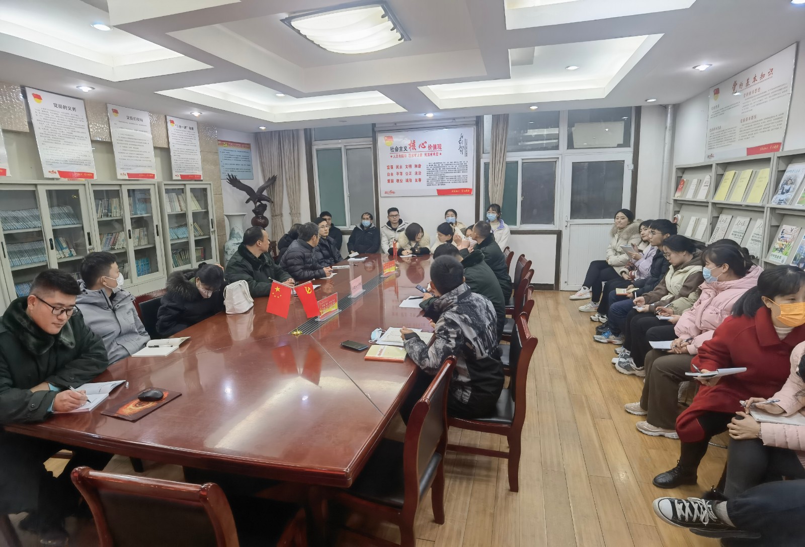 9d76f530a4ce2bc49cf2dafc2e50308