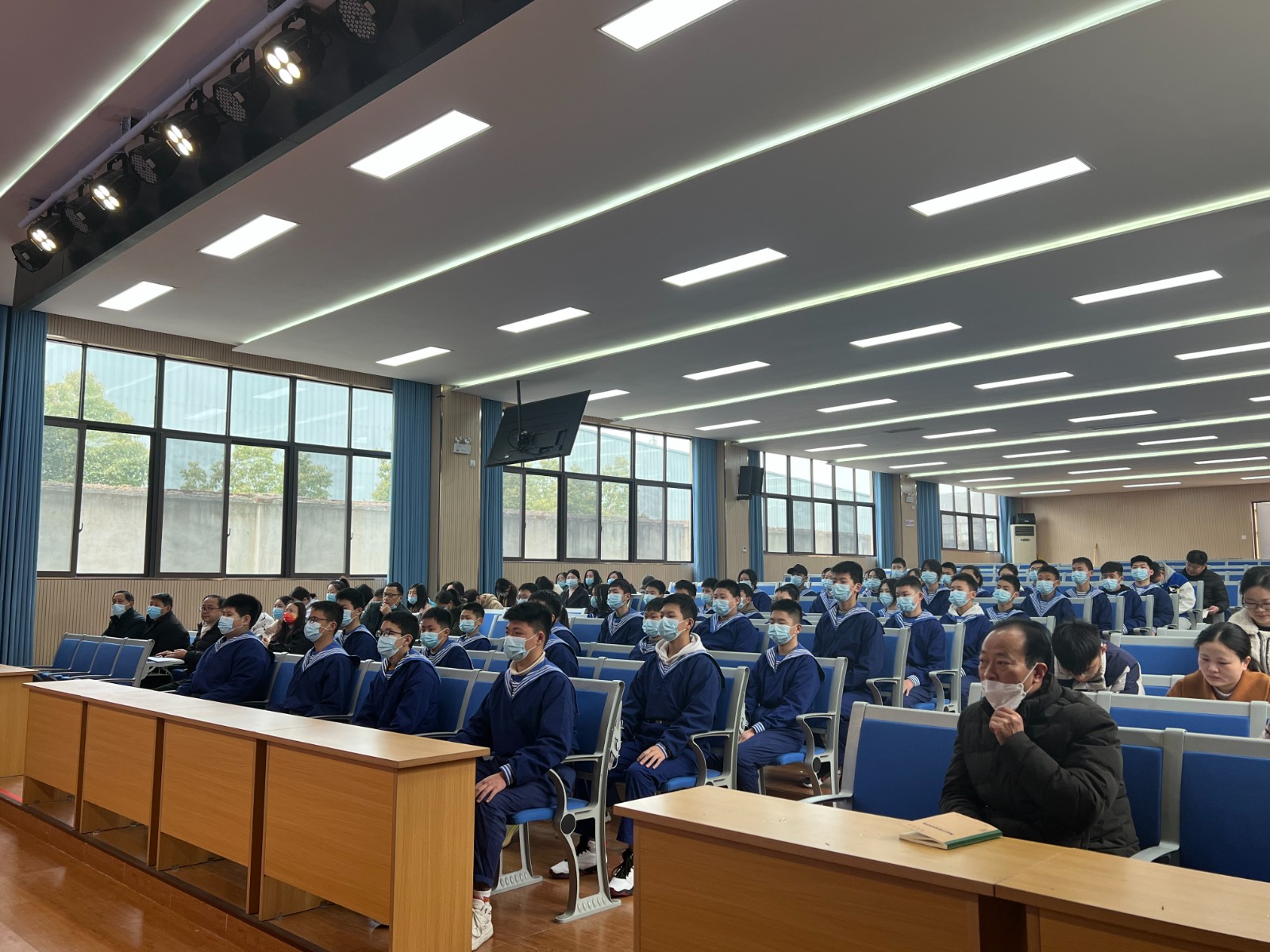 微信图片_20230303111424 微信图片_20230303111424