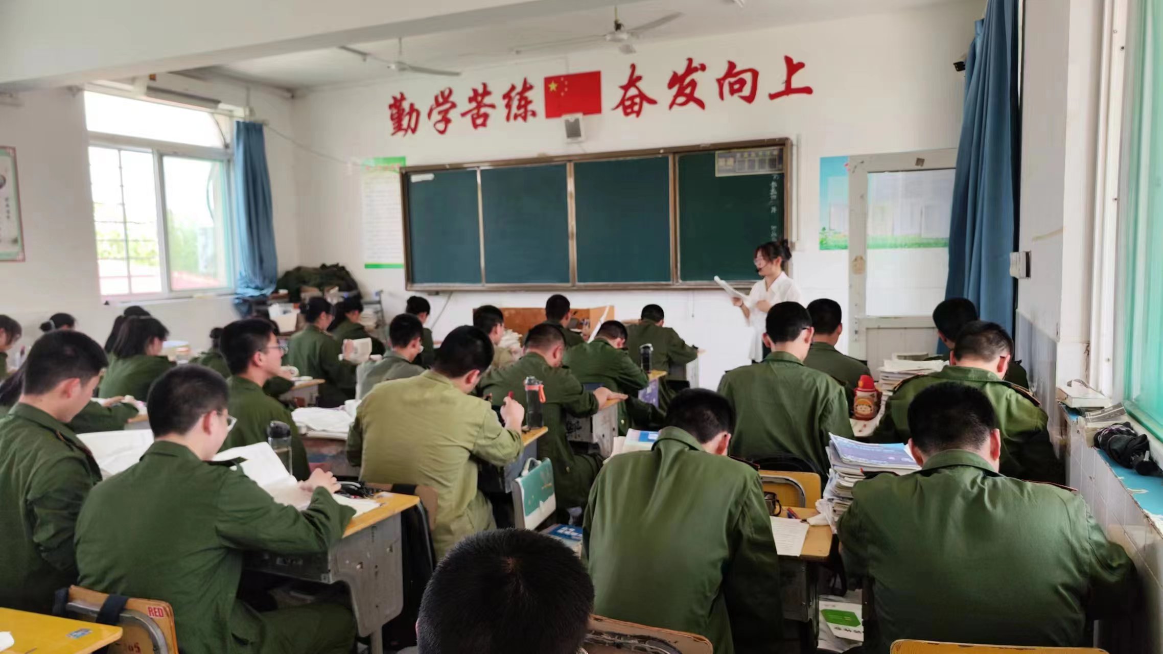 微信图片_20230422101332 微信图片_20230422101332