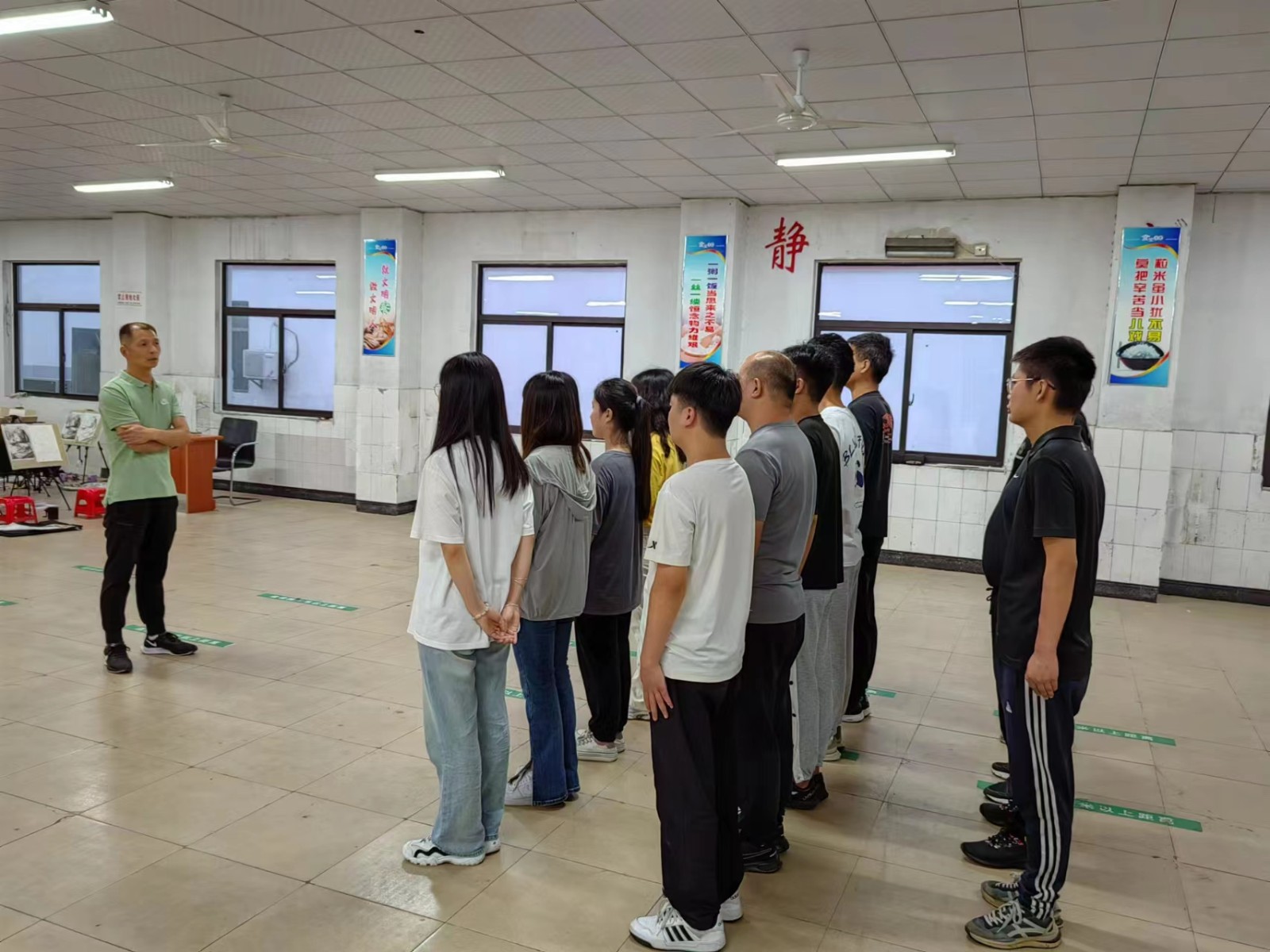 ff9ff0e0b912574a2cb06d4316fe59d