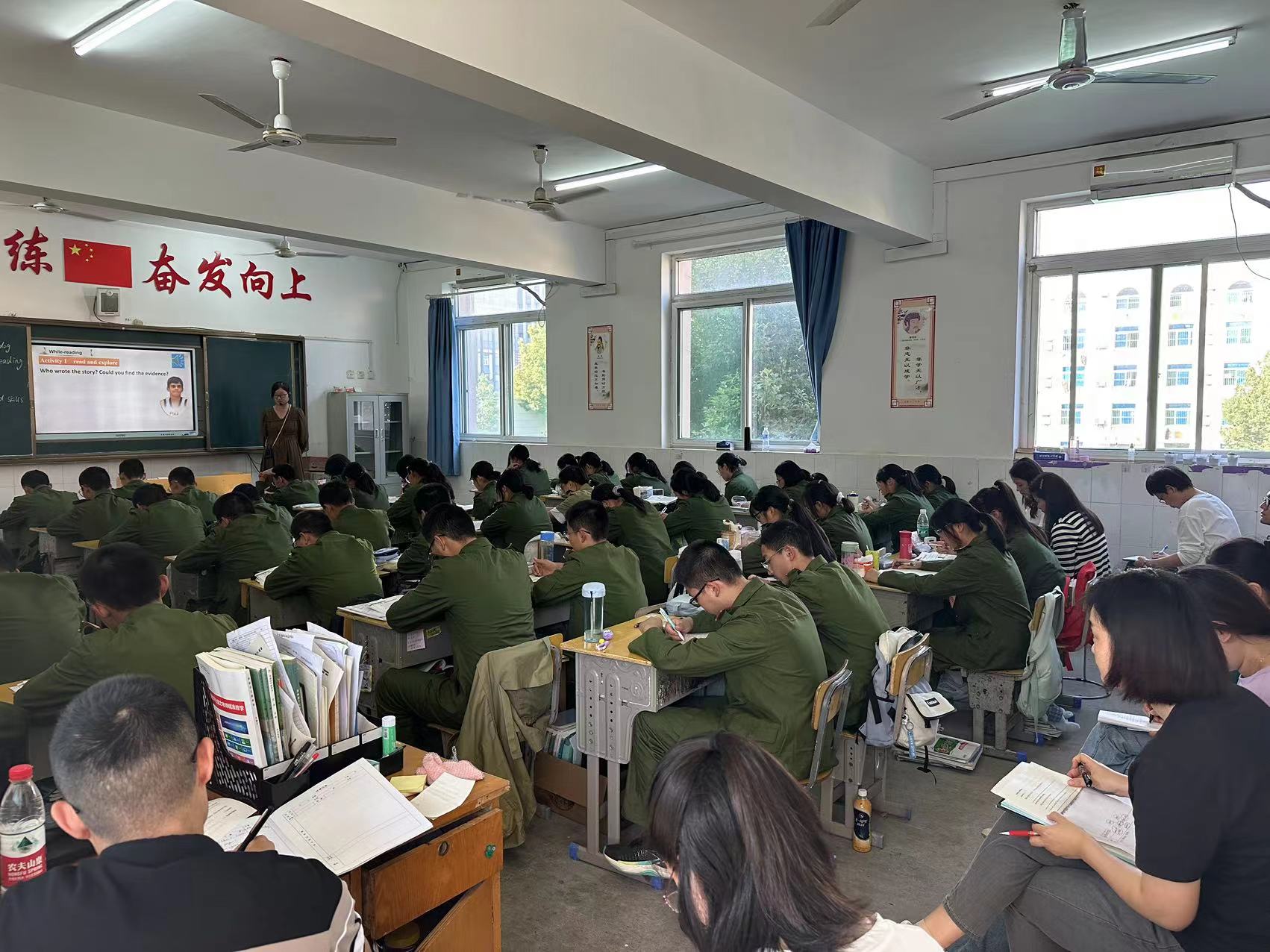 86e8fb41235a7e755eca23d76ad2a41